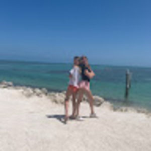 Meet your Posher, Catherine